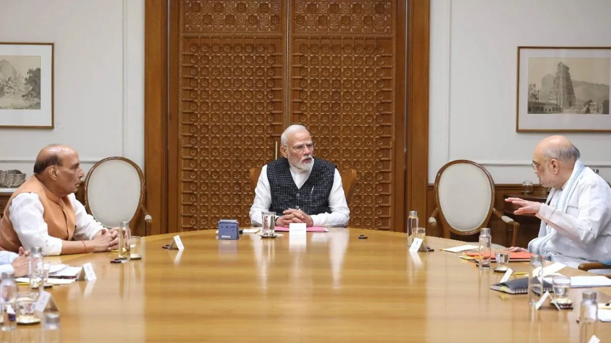 मोदी ने विदेश दौरे से लौटते ही बुलाई कैबिनेट की बड़ी बैठक