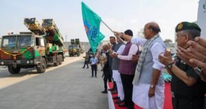 बड़ी खबर: शिरडी में लॉन्च हुआ 300 KM वाला ‘सूर्यस्त्र’ रॉकेट, रक्षा मंत्री बोले – अब भारत हथियार बेचेगा