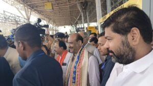 राजधानी में लोकसभा अध्यक्ष का भव्य स्वागत, रायपुर दौरे पर पहुंचे ओम बिरला