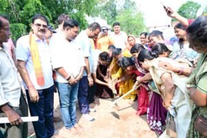 रायगढ़ वार्ड क्र. 26 में बनेगा नया सामुदायिक भवन, वित्त मंत्री ओ.पी. चौधरी ने किया भूमिपूजन