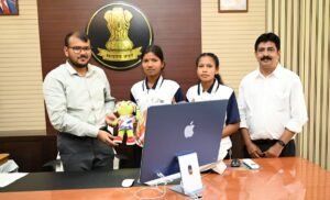 सुकमा की बेटियों ने रचा इतिहास: नेशनल ट्राइबल गेम्स में फुटबॉल का गोल्ड जीतकर बढ़ाया छत्तीसगढ़ का मान
