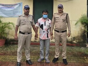 Instagram की दोस्ती, शादी का वादा और फिर धर्म बदलने का दबाव? MP की युवती की शिकायत पर हरिद्वार में केस